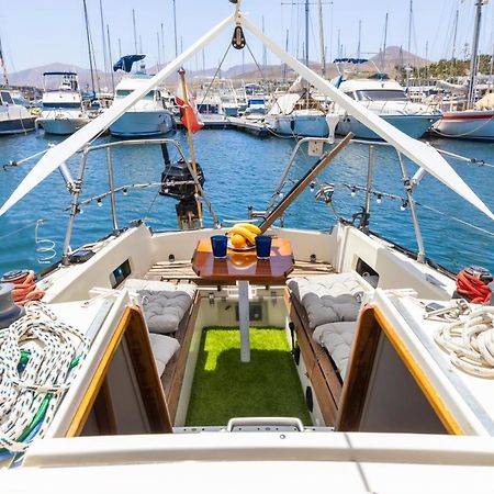 Seaside Chill-Out Stay On A Sail Yacht Пуерто-Калеро Екстер'єр фото