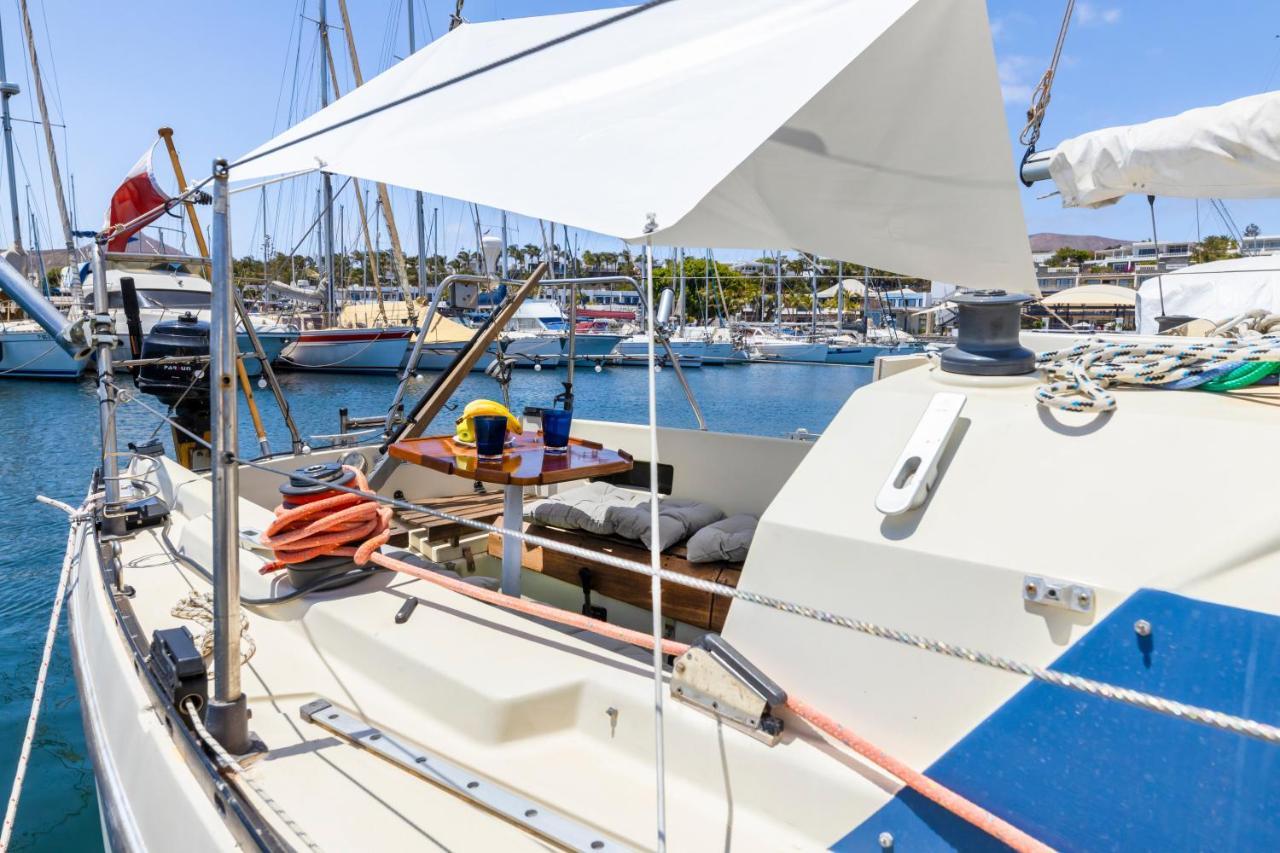 Seaside Chill-Out Stay On A Sail Yacht Пуерто-Калеро Екстер'єр фото
